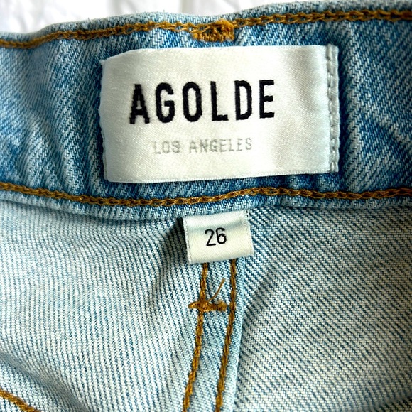 Agolde Riley Crop Jean: Size 26; Worn twice. Excellent condition; Non Smoker - Picture 2 of 4